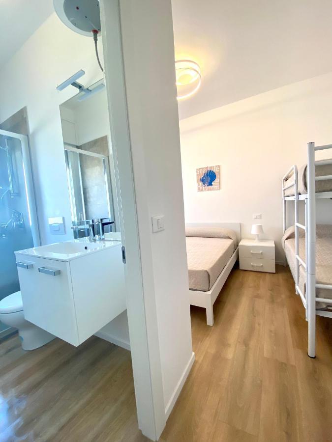 Апартаменти Maria Luisa - Piazza Mazzini - 30 Mt Dal Mare - Jesolo Екстер'єр фото